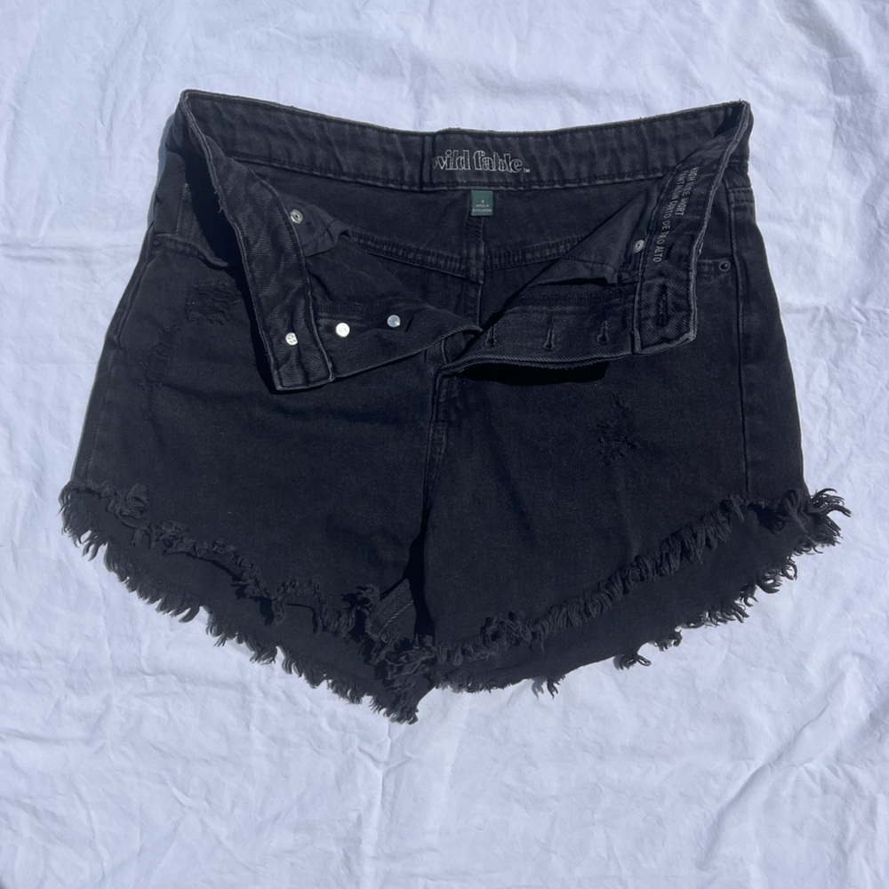 Wild fable distressed 4 button, high waisted black jeans